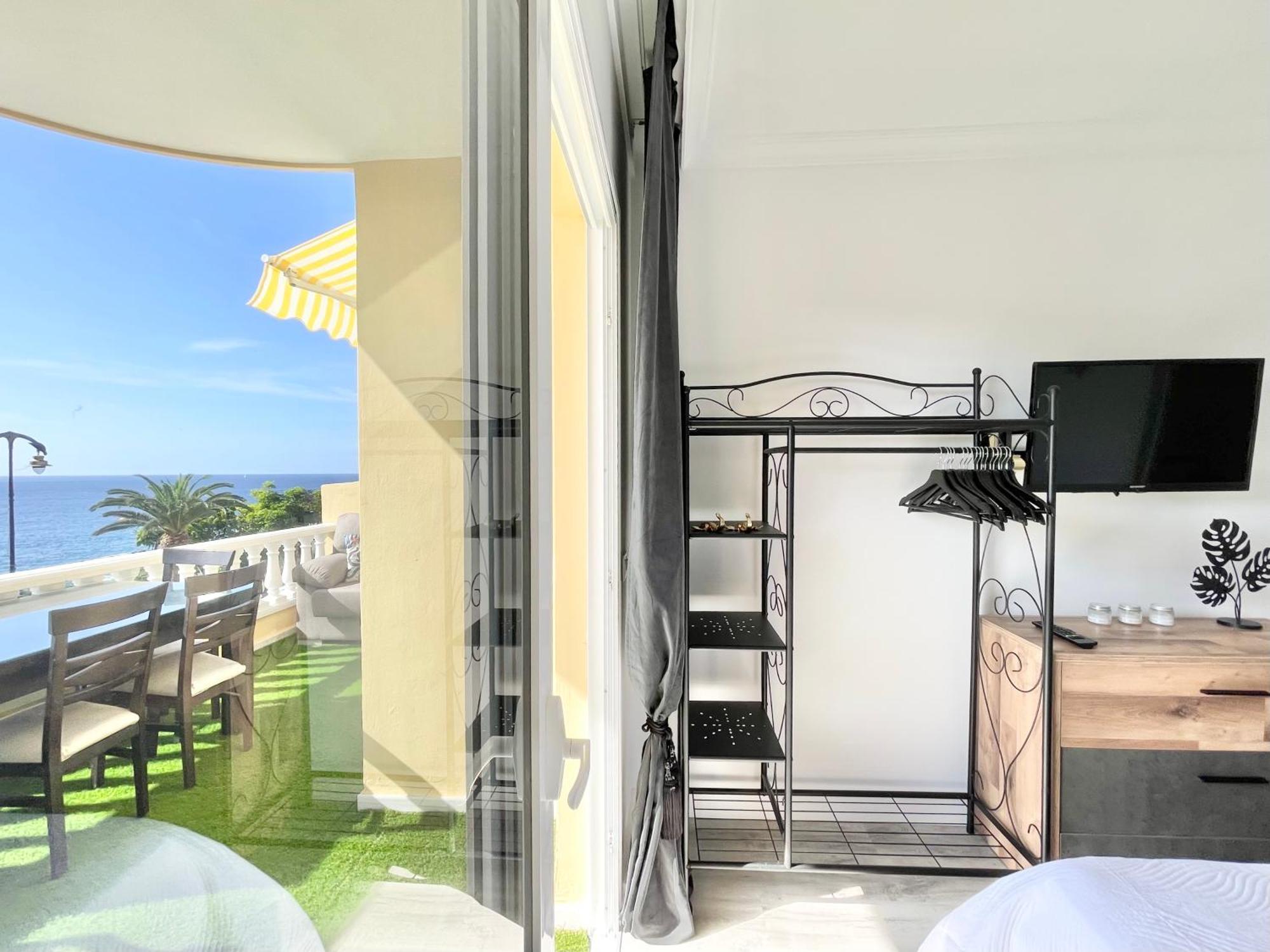 Paulmarie Apartment Gigantes Ocean Lounge Пуерто де Сантяго Екстериор снимка