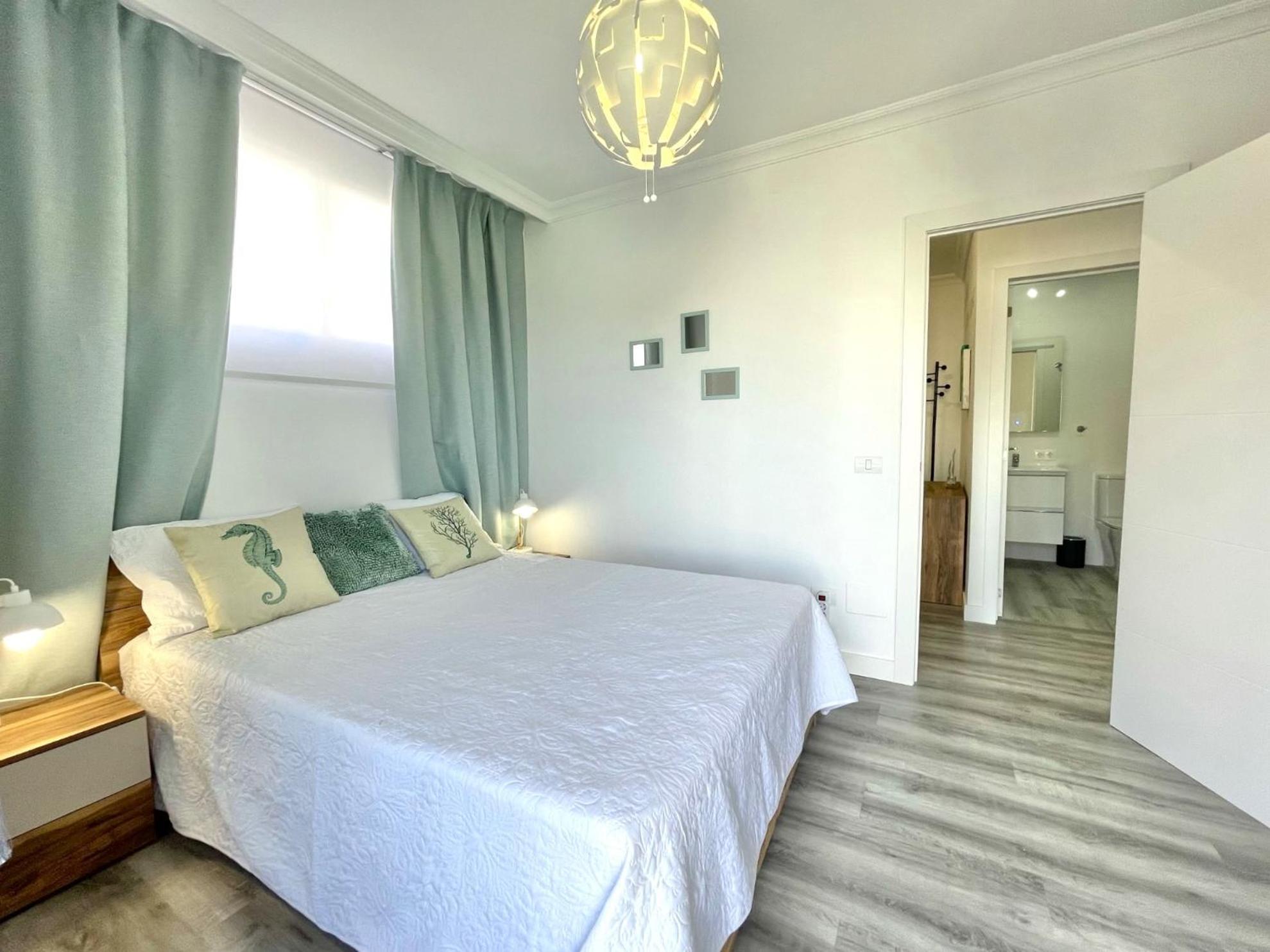 Paulmarie Apartment Gigantes Ocean Lounge Пуерто де Сантяго Екстериор снимка